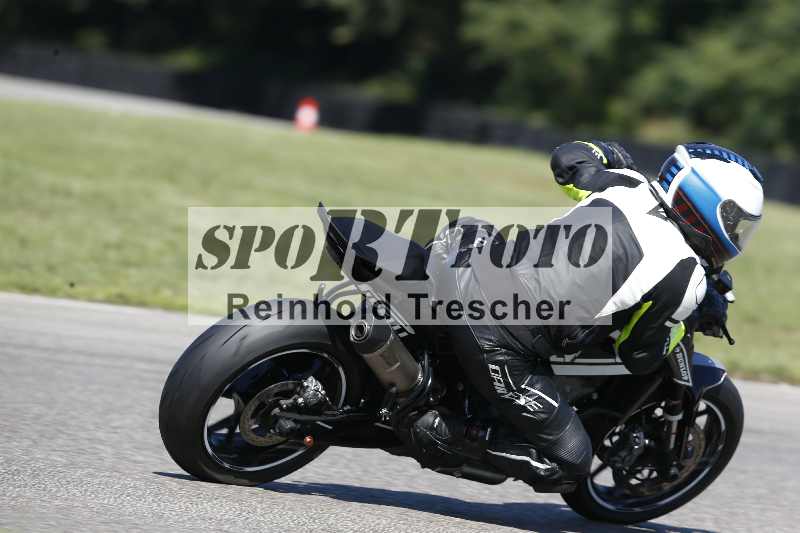 /Archiv-2025/43 08.08.2025 Discover the Bike ADR/Bike 2 gelb/backside